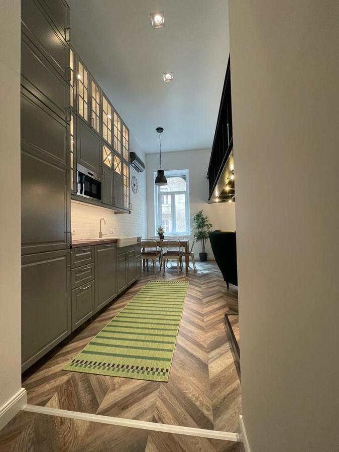Awesome Loft - King Street Apartment Будапеща Екстериор снимка